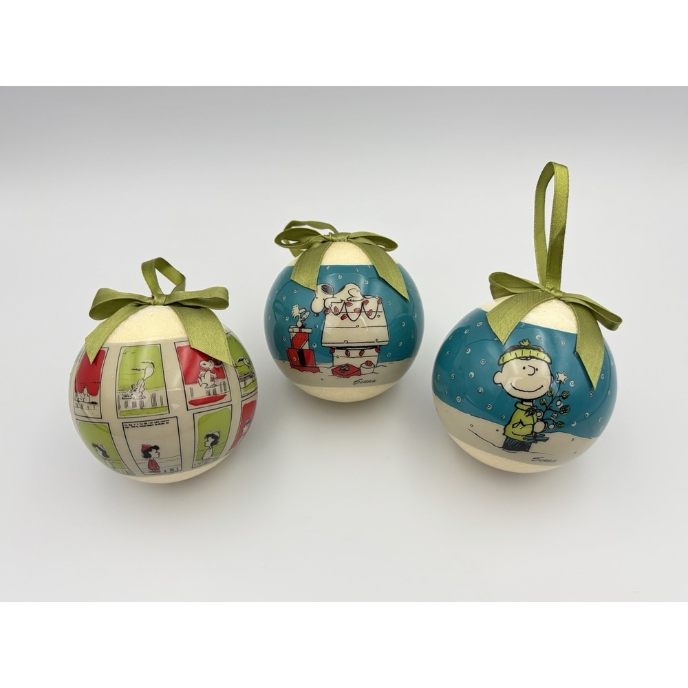 Hallmark Peanuts Gang Snoopy Comic Strip 3" Ball Ornament Set Of 3 Vintage